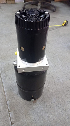 5 Силовой агрегат для штабелёра CTD (Power unit) 5 Силовой агрегат для штабелёра CTD (Power unit)