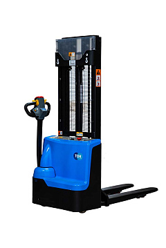 Штабелер самоходный 1,5 т 3,3 м TOR WS15H-3300SC PRO 24/105 В/Ач контр. скорости подъема Штабелер самоходный 1,5 т 3,3 м TOR WS15H-3300SC PRO 24/105 В/Ач контр. скорости подъема