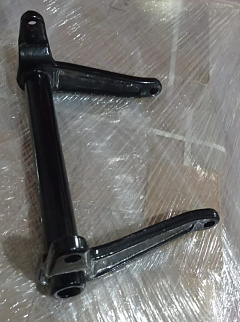 24 Траверса для тележки BF-III (Rocker assembly)